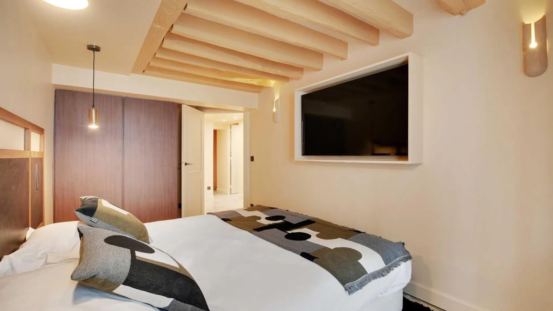Apartman Luxurious Property - 3Br-8P - Saint Germain Párizs Franciaország